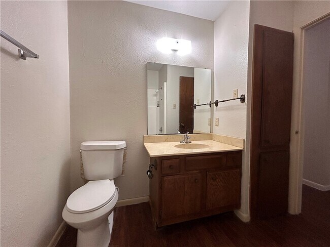 Building Photo - 4217 Acushnet Dr