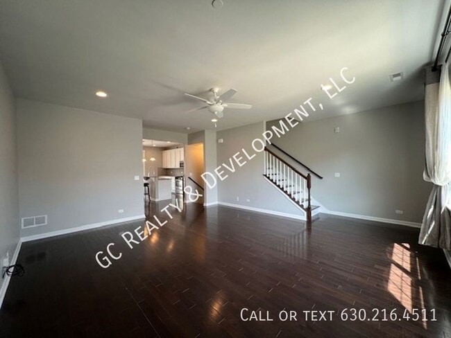 Building Photo - 54 Lakeview Pl