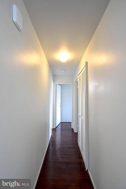 Building Photo - 6300 Stevenson Ave