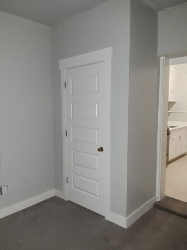 Building Photo - 880 E 100 S