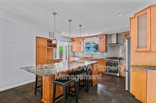 Building Photo - 8108 Timber Valley Ct