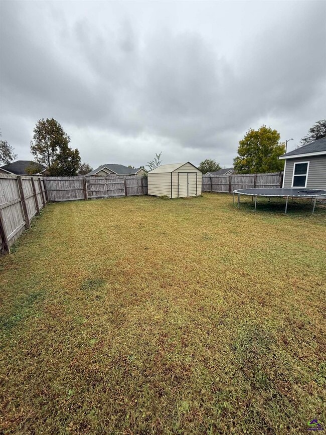 Building Photo - 109 Ellington Ct