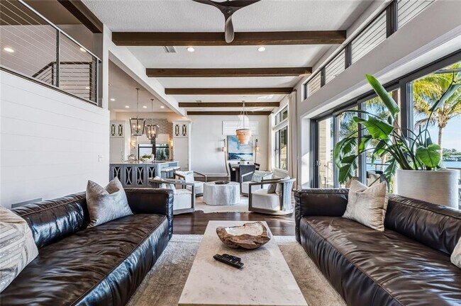 Building Photo - 459 20th Ave