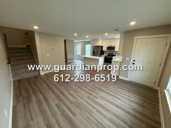 Building Photo - 4590 Mineral Ln