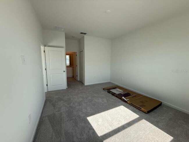 Building Photo - 3483 Mud Cyn Dr