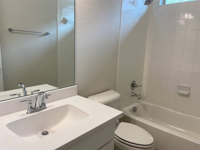 Building Photo - 16217 Bidwell Park Dr