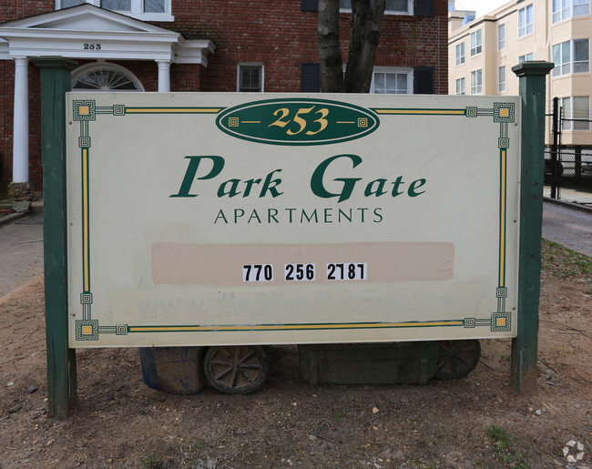 Building Photo - Park Gate Apartments