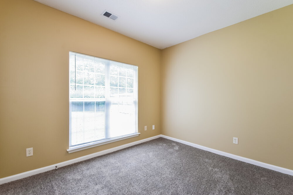 Building Photo - 8359 Windsor Ln