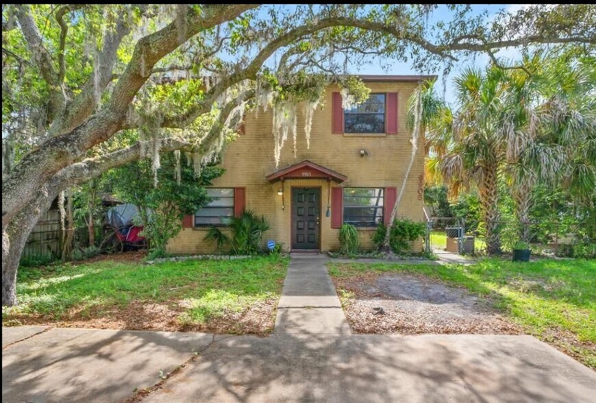 Building Photo - 9905 N Myrtle St