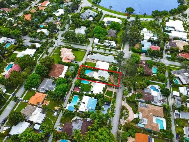 Building Photo - 1311 Monroe St