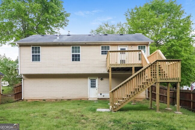 Building Photo - 222 Arbor Creek Dr