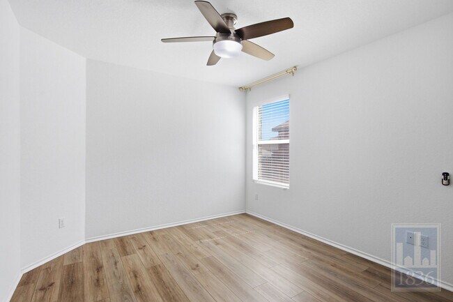 Building Photo - 5913 Toscana Trace