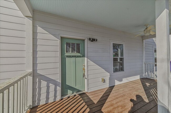 Building Photo - Beautiful House in East Nashville!