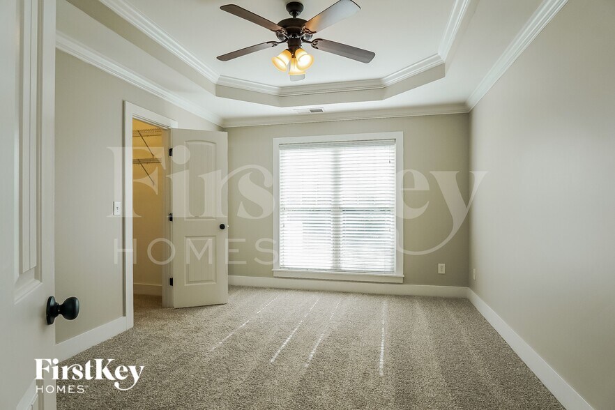 Building Photo - 152 Moss Stone Ln