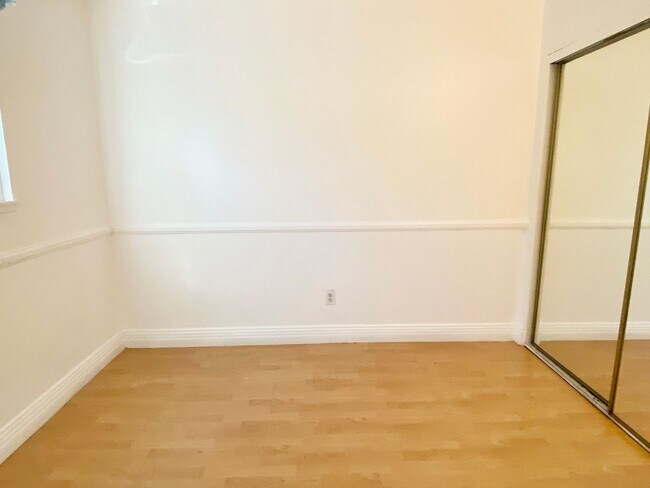 Building Photo - Beautiful Single Story Home Across From Ro...