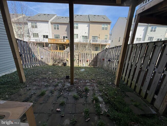 Building Photo - 8462 Hedwig Ln