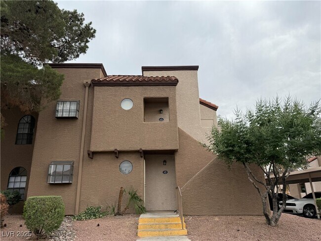 Building Photo - 2966 Juniper Hills Blvd