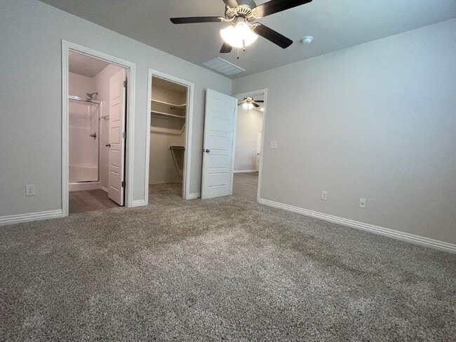 Building Photo - 4312 Willow Run