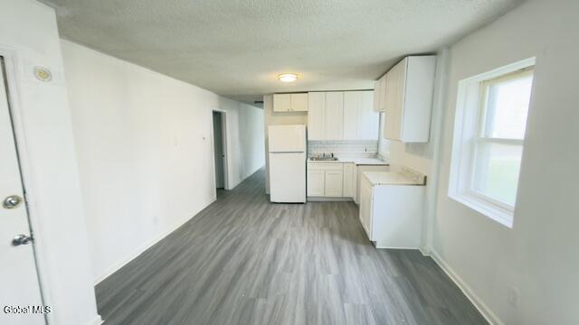 Building Photo - 3134 6th Ave