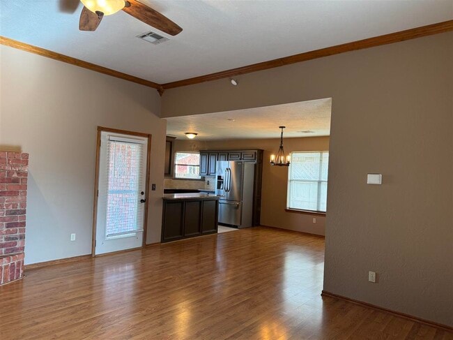 Building Photo - 1506 SW 69th St