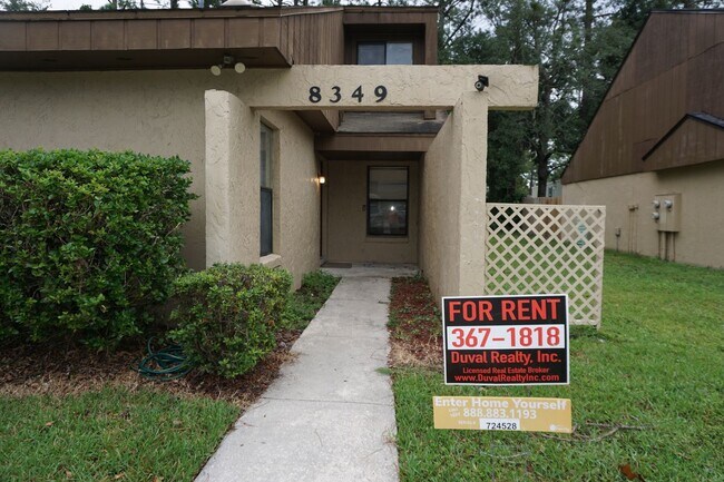 Primary Photo - Westside 2/2 Townhome Near NAS
