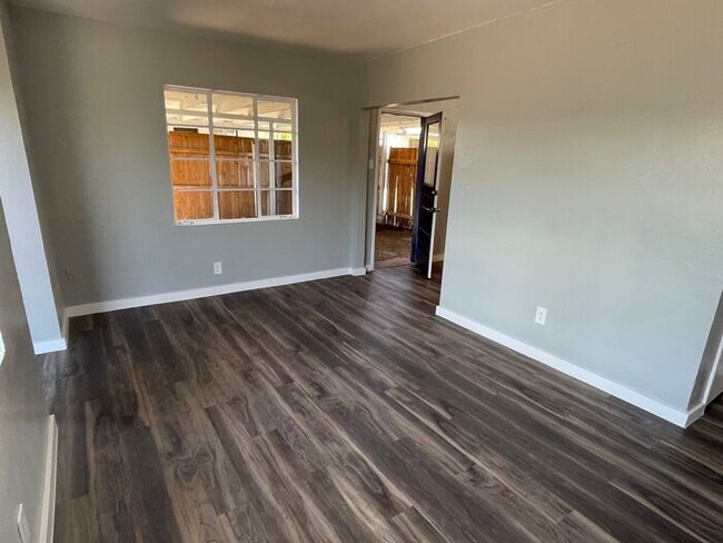 Building Photo - $600 Move in Special for Remodeled Two Bed...