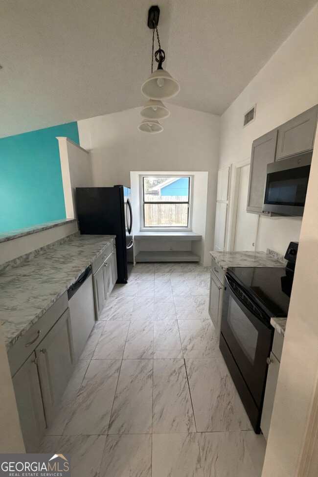 Building Photo - 514 Sunnyside Ct