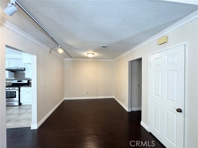 Building Photo - 20821 E Rocky Point Ln