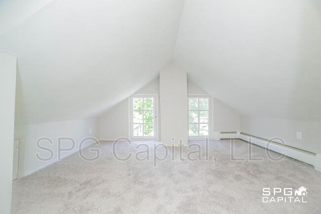 Building Photo - 255 Chambersburg St