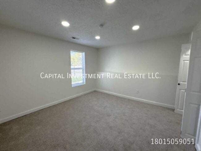 Building Photo - 2810 Keltic Ct