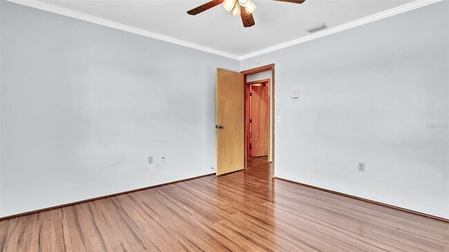 Building Photo - 2430 Falcon Ln