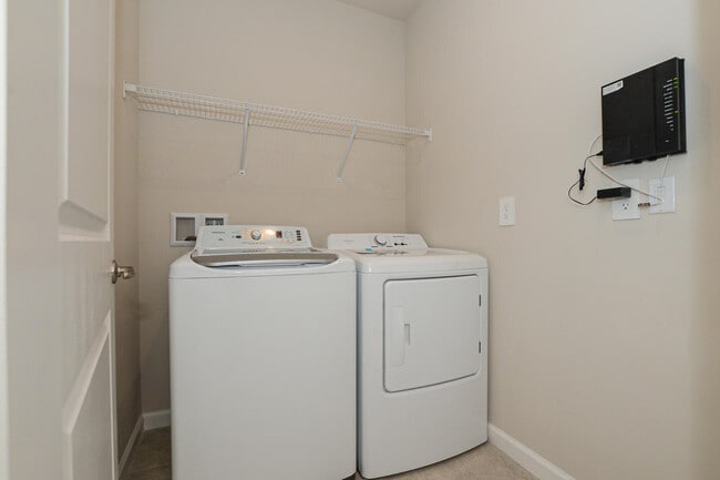 Building Photo - 9611 SW Libertas Wy