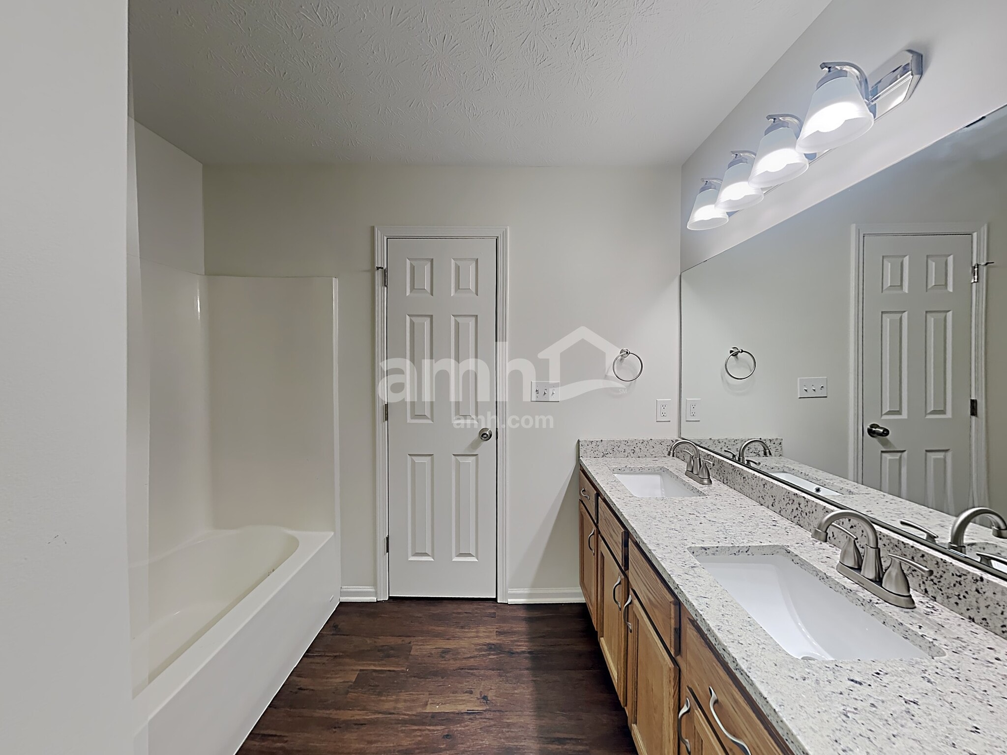 Building Photo - 12757 Sovereign Ln