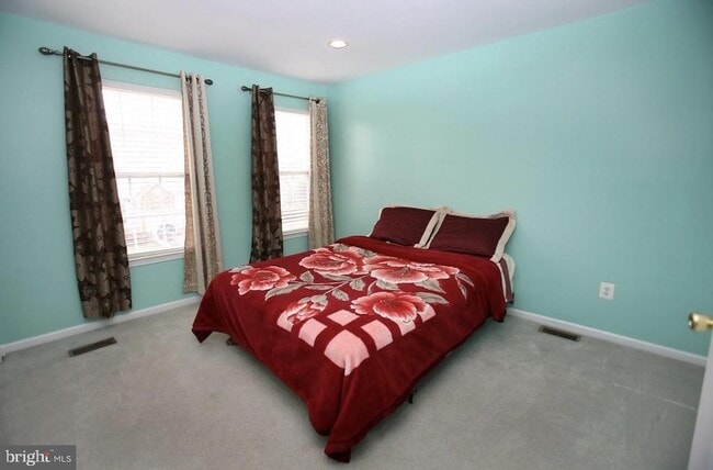 Building Photo - 60 Cypress Point Road