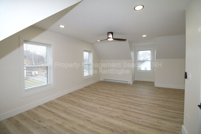 Building Photo - 253 1st NH Turnpike