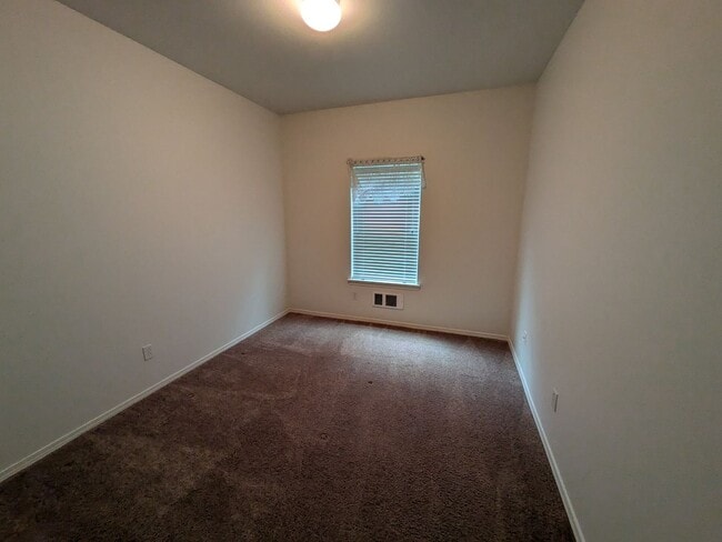 Building Photo - 1770 Spencer Ct