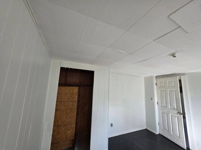 Building Photo - 1815 Cleveland Ave