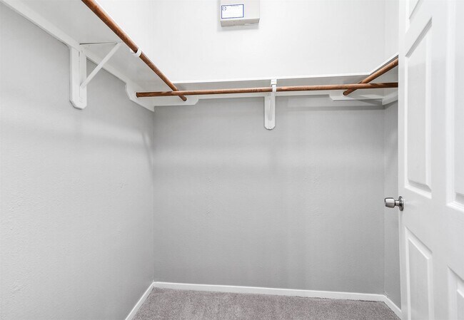 Building Photo - 1561 Nichole Woods Dr