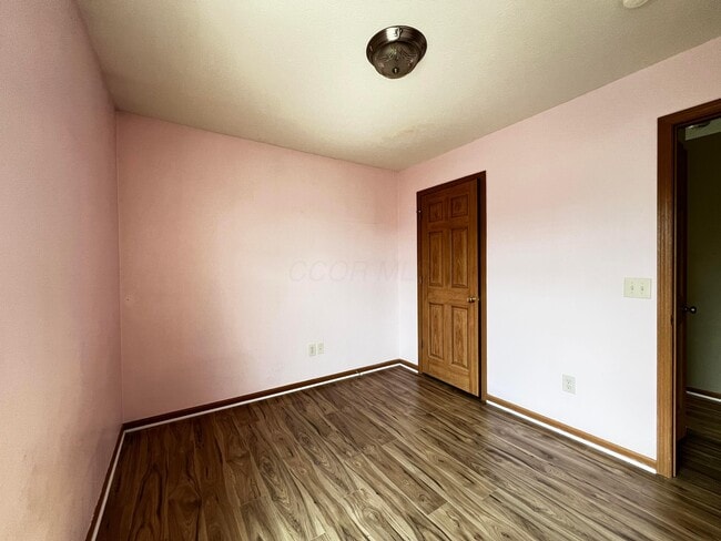 Building Photo - 6171 Womersley Dr