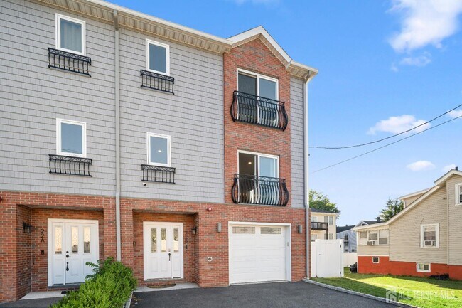 Building Photo - 22 Arcadia Pl