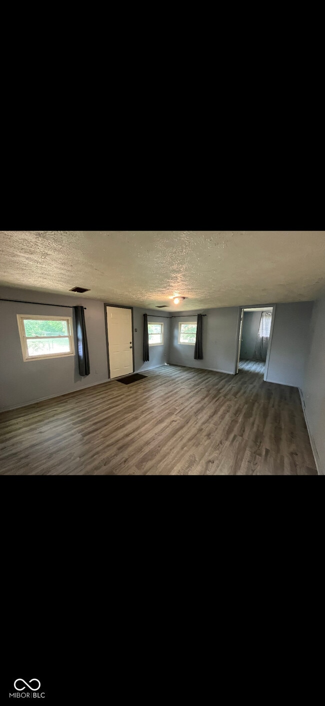 Building Photo - 2408 Perkins Ave