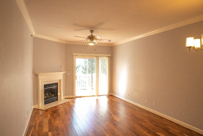 Building Photo - 13115 Mill Crossing Ct