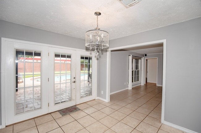 Building Photo - 10514 Sagemeadow Ct