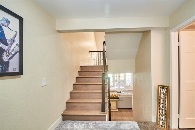 Building Photo - 950 S Rim Crest Dr
