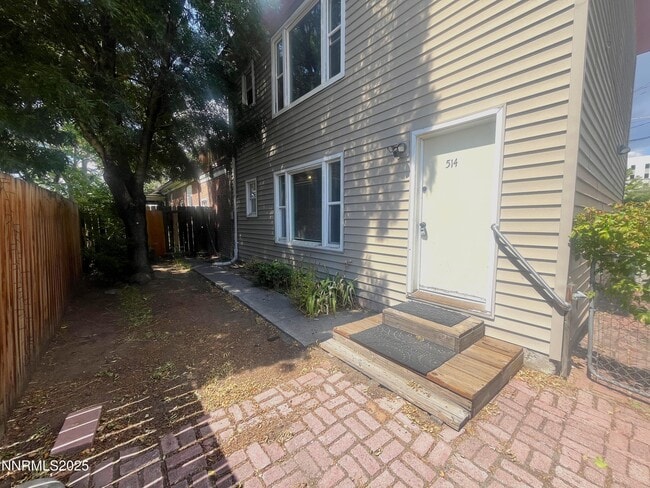 Primary Photo - 514 Ralston St