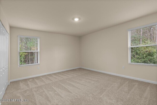 Building Photo - 279 Talulla Trl