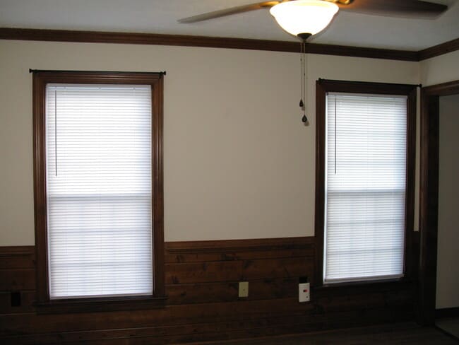 Building Photo - 7163 Plum Grove Ct