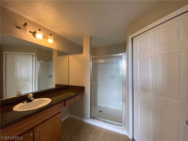 Building Photo - 12940 Positano Cir