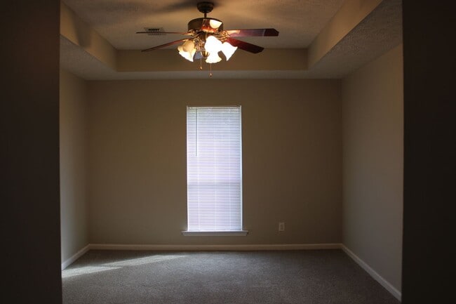 Building Photo - Home for rent in Prattville