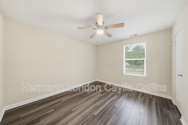 Building Photo - 1626 Nemnich Rd